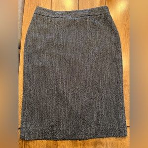 Ann Taylor tweed pencil skirt size 2